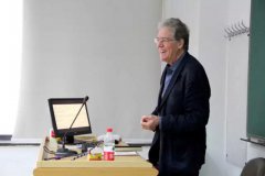 前《纽约时报》记者Bill Berkeley在人大杏盛讲座